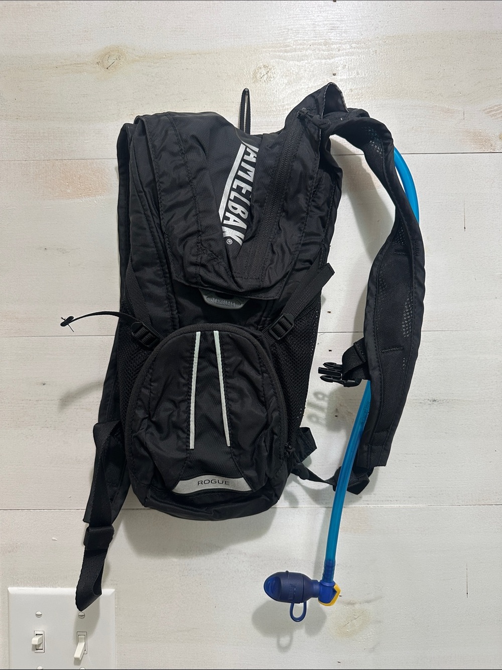 CamelBak Rogue Hydration Pack - Black with Blue Tube